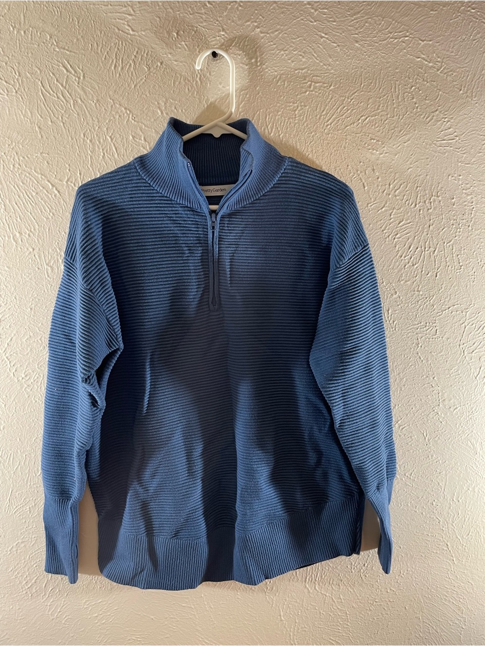 Women's Zip-Neck Ribbed Sweatshirt - Blue